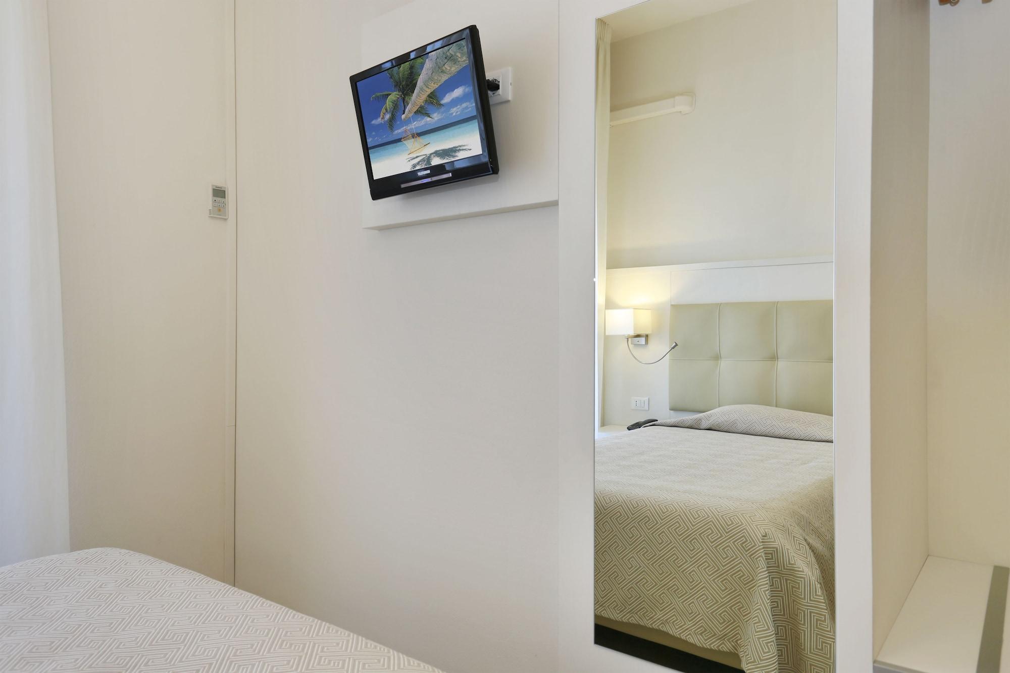 Hotel Lupori Viareggio Esterno foto