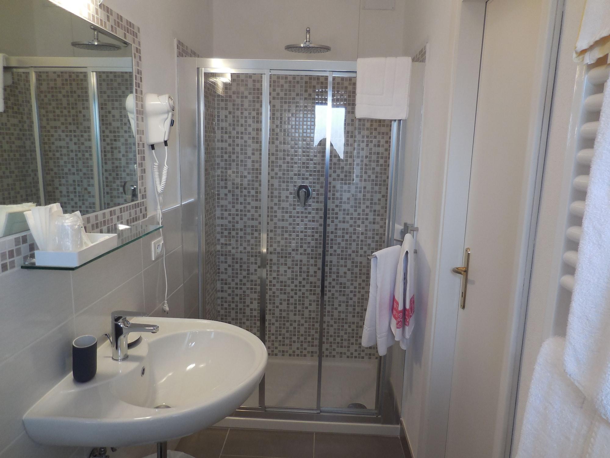 Hotel Lupori Viareggio Esterno foto