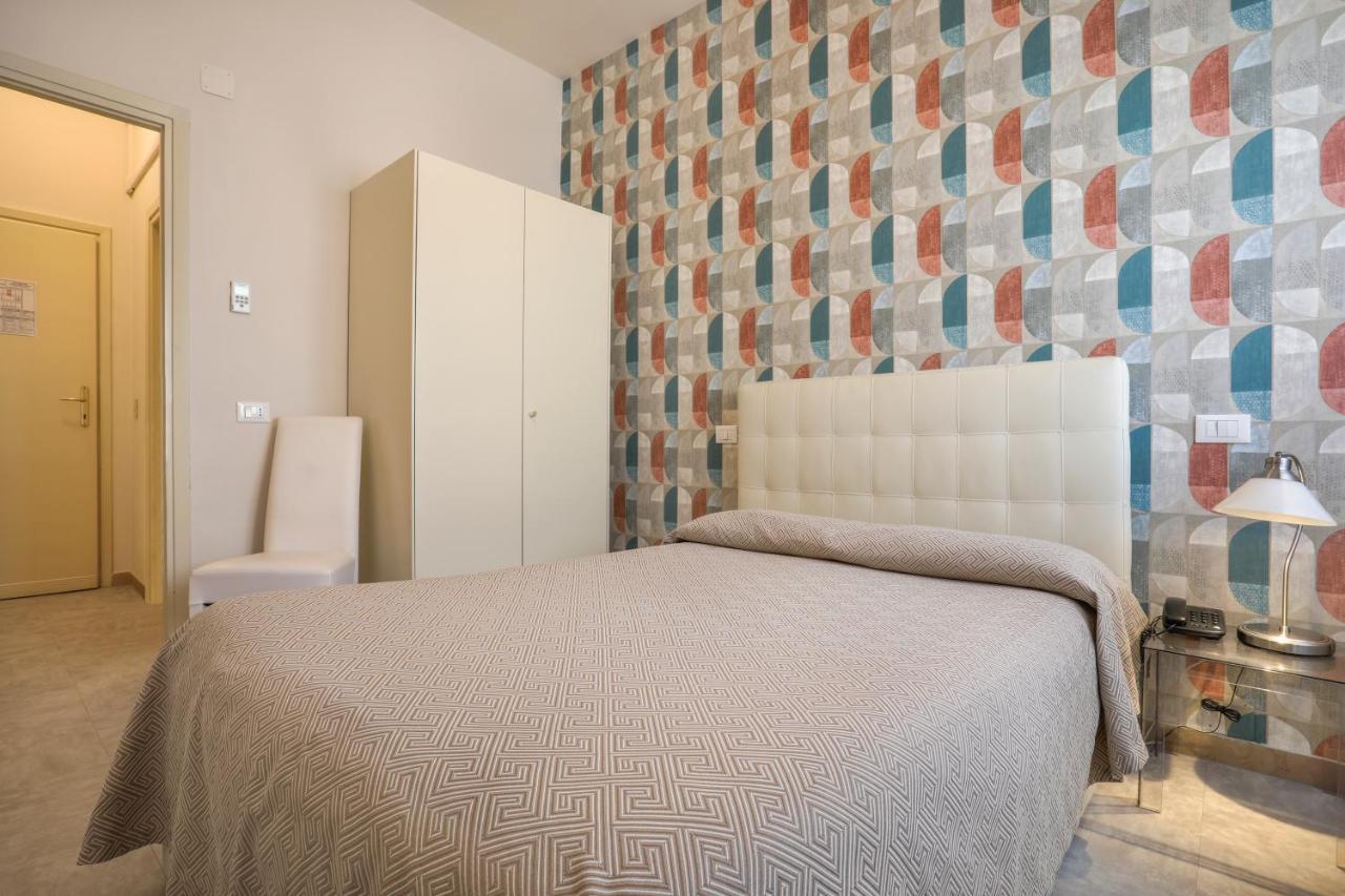 Hotel Lupori Viareggio Esterno foto
