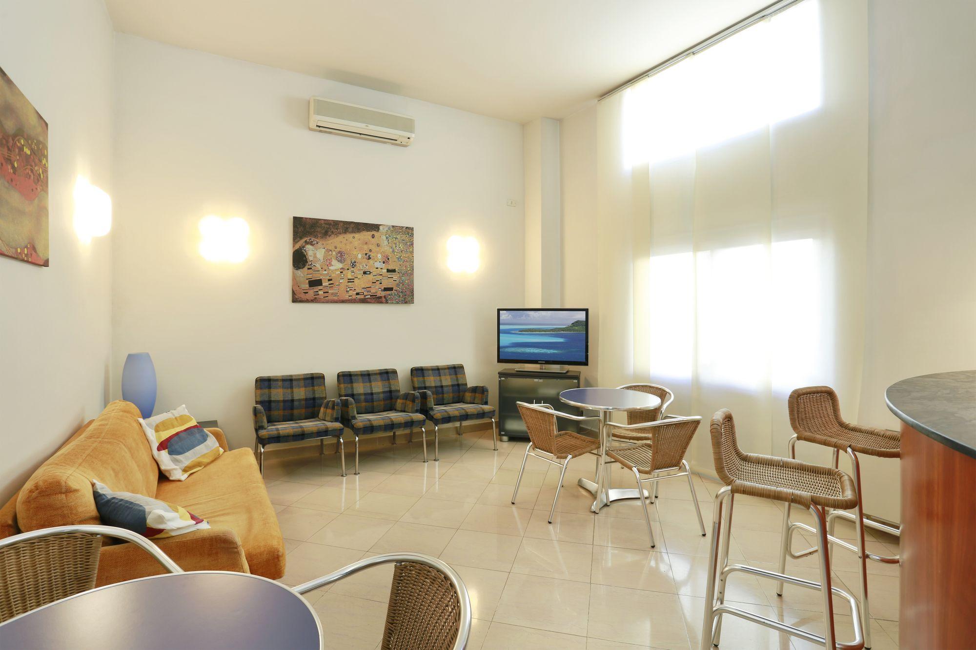 Hotel Lupori Viareggio Esterno foto