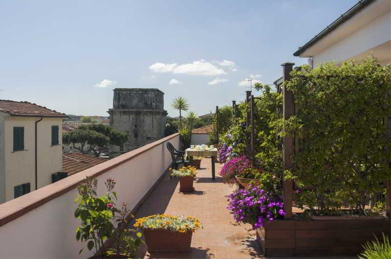 Hotel Lupori Viareggio Esterno foto