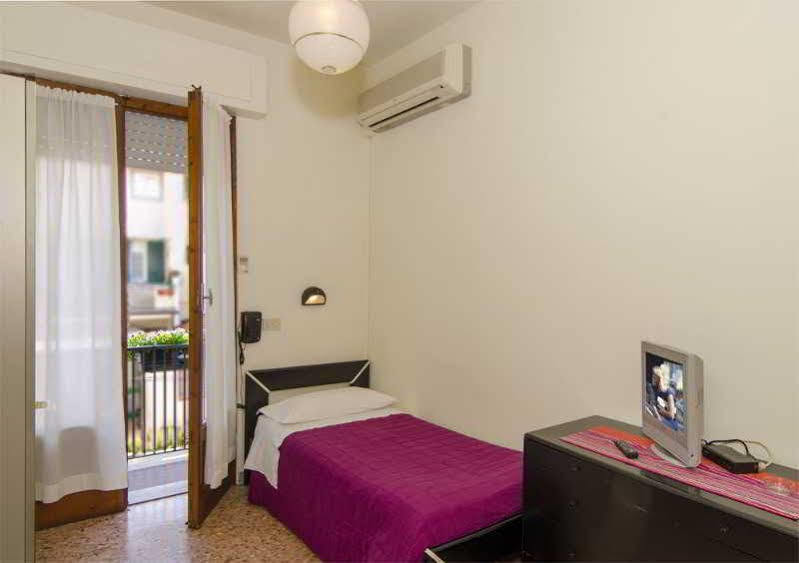 Hotel Lupori Viareggio Esterno foto